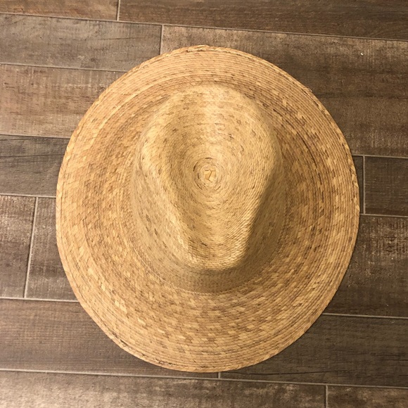 Hat - Picture 2 of 6